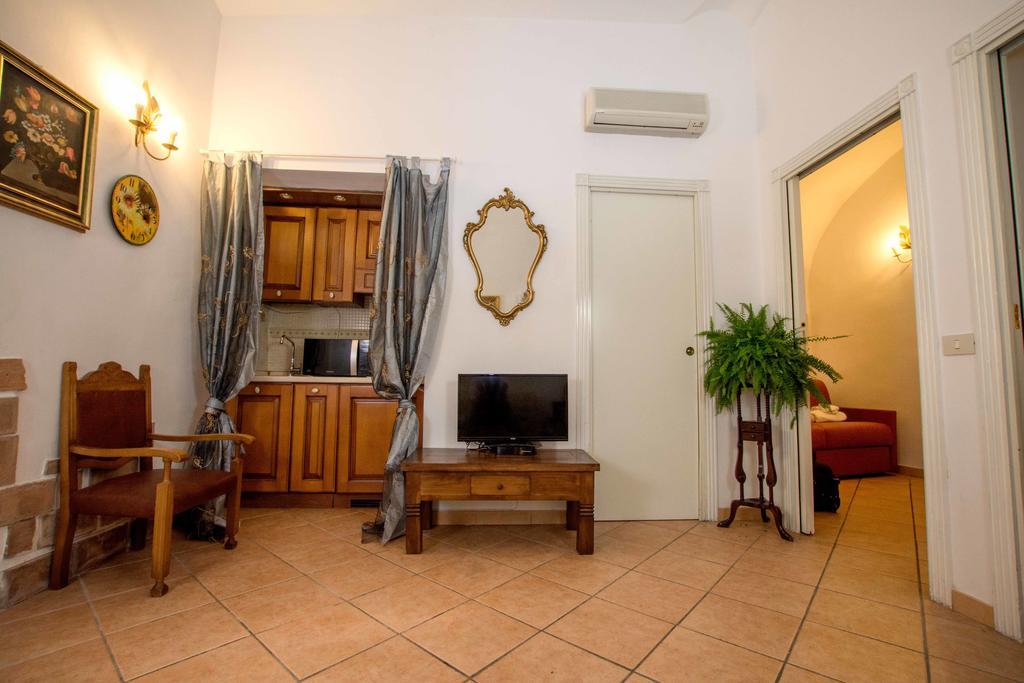 Quattro Cantoni R-Home Roma Quarto foto