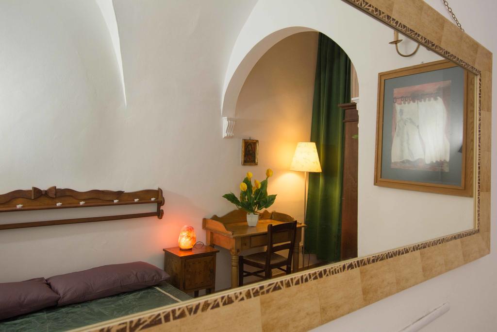 Quattro Cantoni R-Home Roma Quarto foto