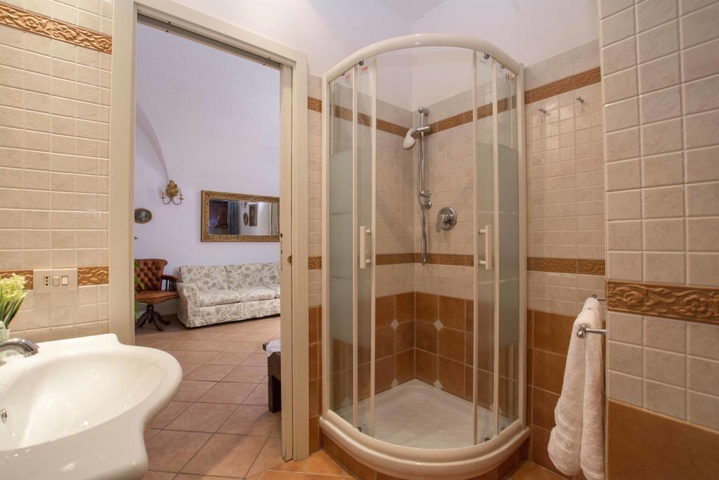 Quattro Cantoni R-Home Roma Quarto foto